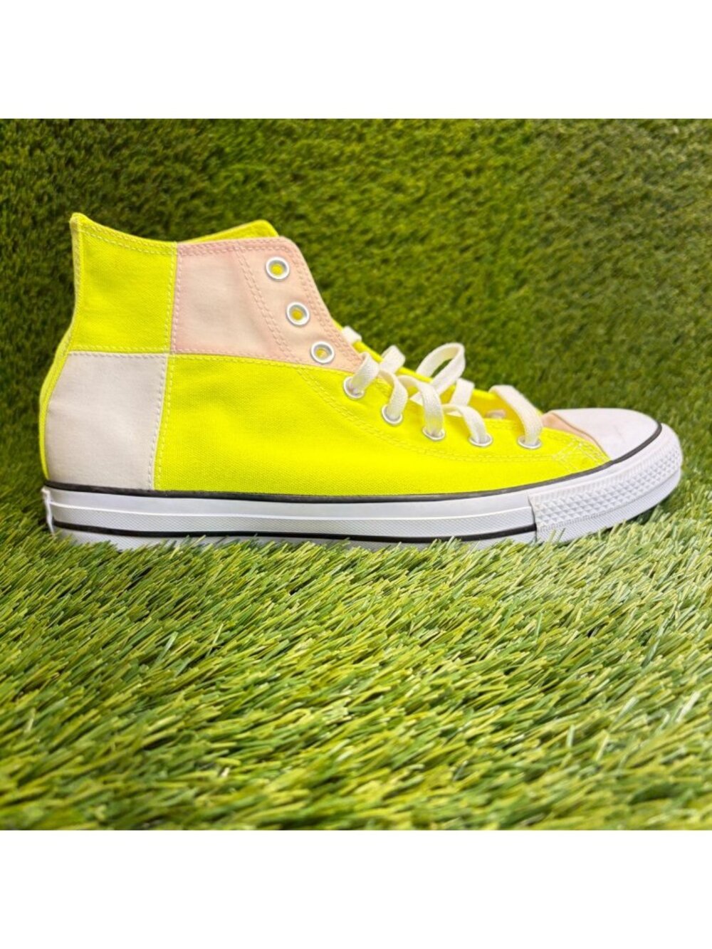 Converse Chuck Taylor All Star High Mens Size 10 Yellow Athletic Shoes Sneakers